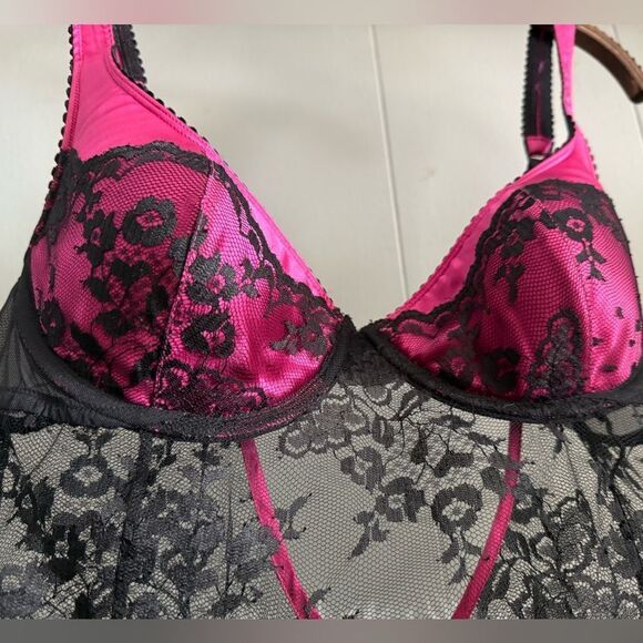 Sexy Sheer Black Lace & Hot Pink Lingerie Babydoll 36C New Without Tags - Picture 9 of 17